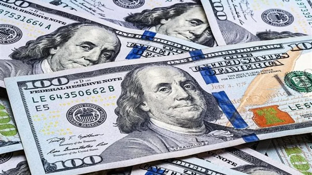 تغيرات طارئة في سعر الدولار مقابل الجنيه المصري بمستهل تعاملات 16 مارس